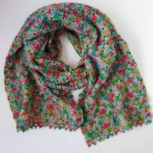 Gleeful Hummingbirds Wrap Crochet Kit