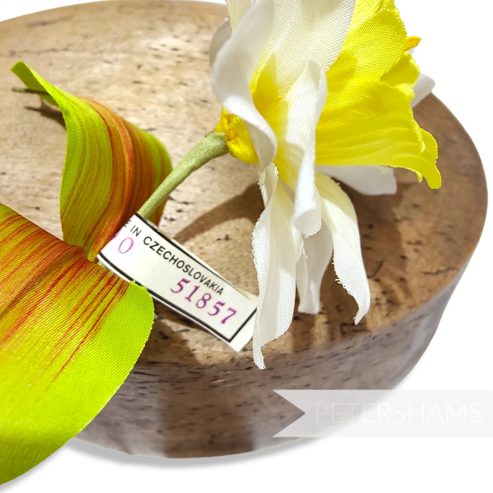 'Sariah' Vintage 1960/70's Czech 7cm Daffodil Silk Hat Flower
